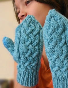 cabledmittens2